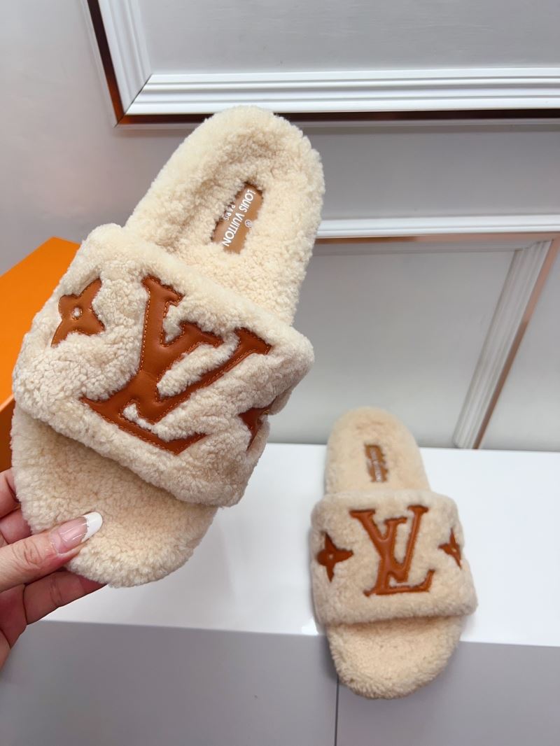 Louis Vuitton Slippers